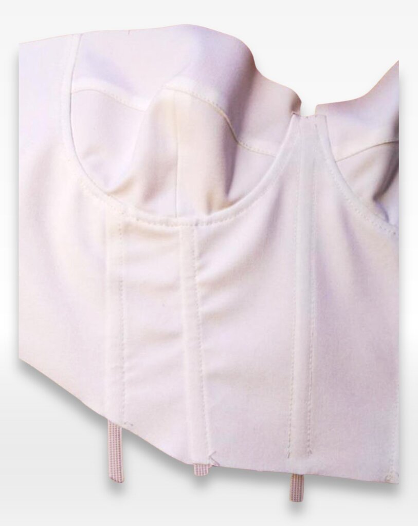 Place-boning-into-the-appropriate-seams-trimming