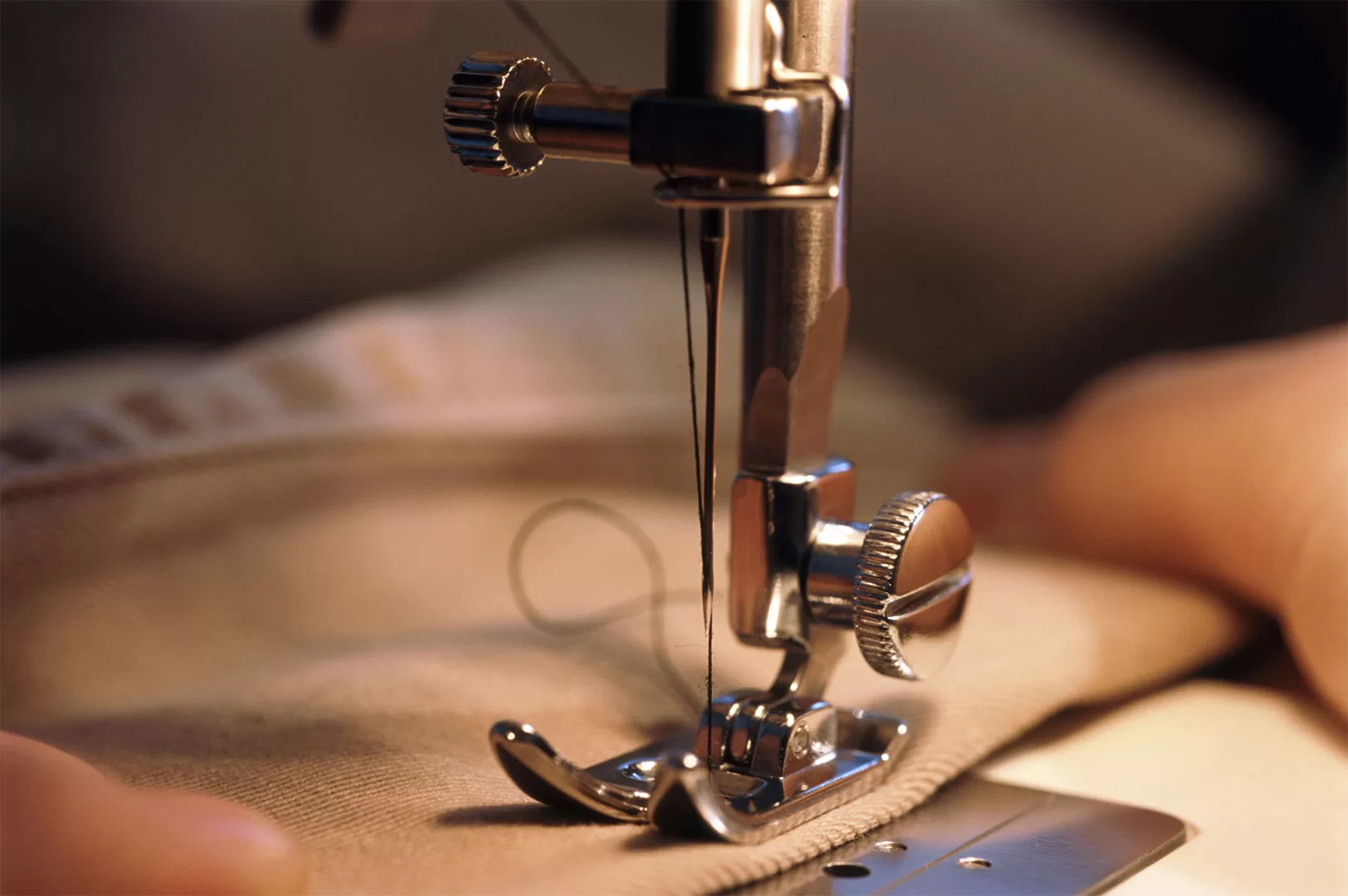 how to tell if your sewing machine needle is dull