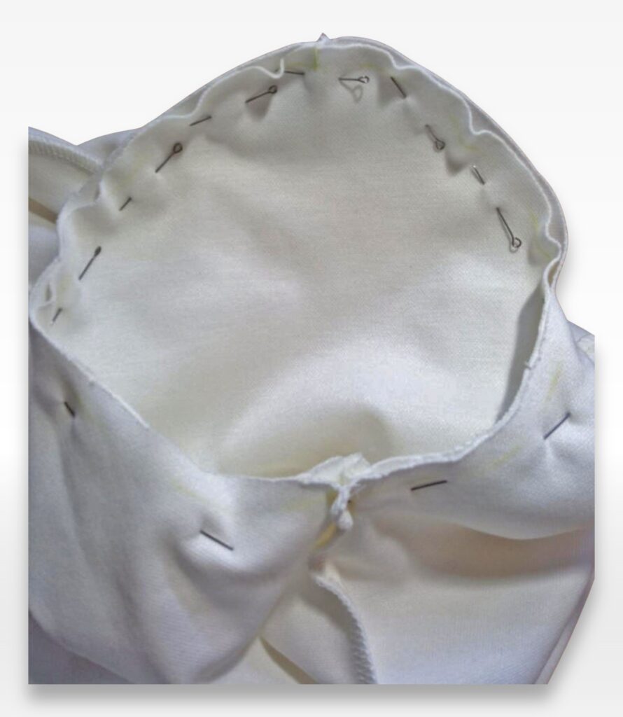 insert-sweep-sleeves-armholes-product