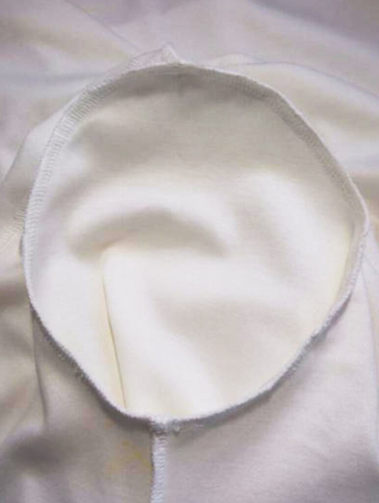 tuck-sleeves-into-armholes-iron-seam-rib